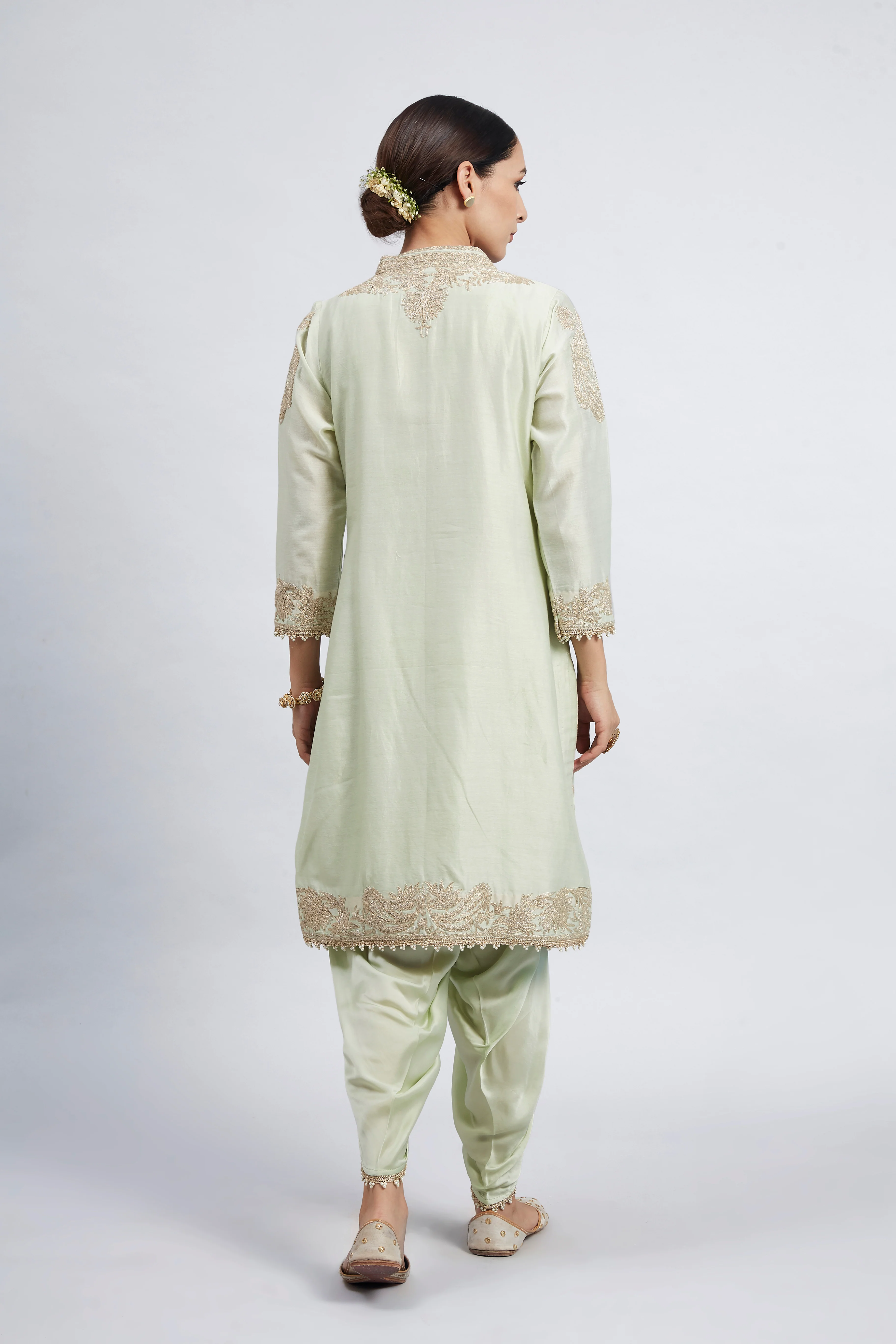 Aabish- Mint Green Tilla Embroidered Kurta Set - Image 4