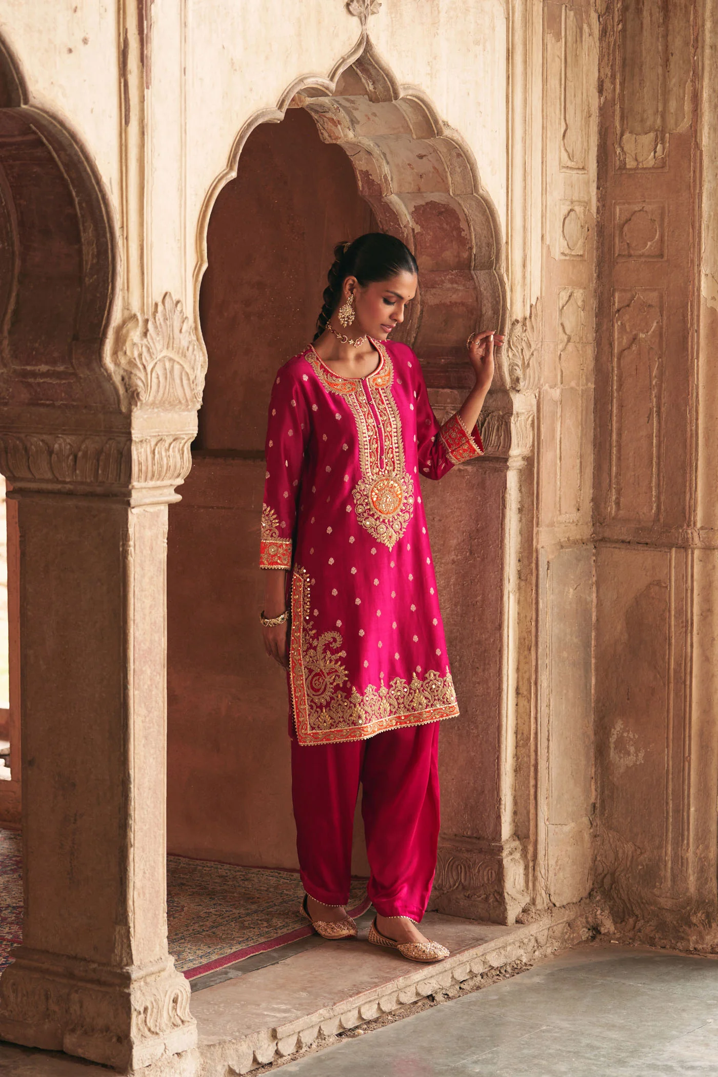 ANILA - Rani Hotpink SHORT KURTA WITH SALWAR - Image 3