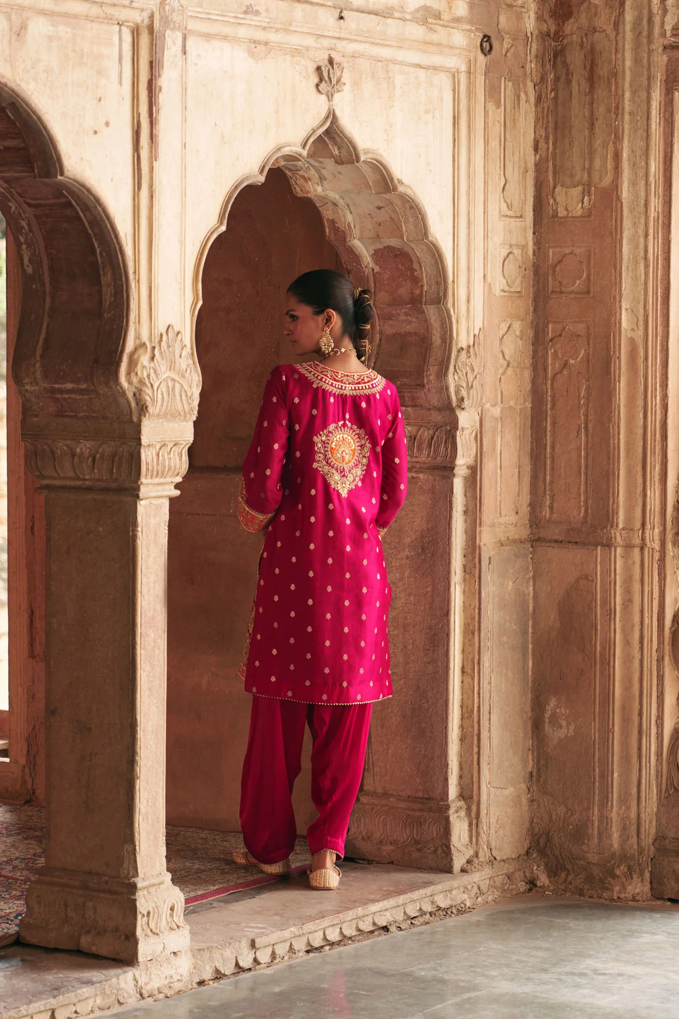 ANILA - Rani Hotpink SHORT KURTA WITH SALWAR - Image 6