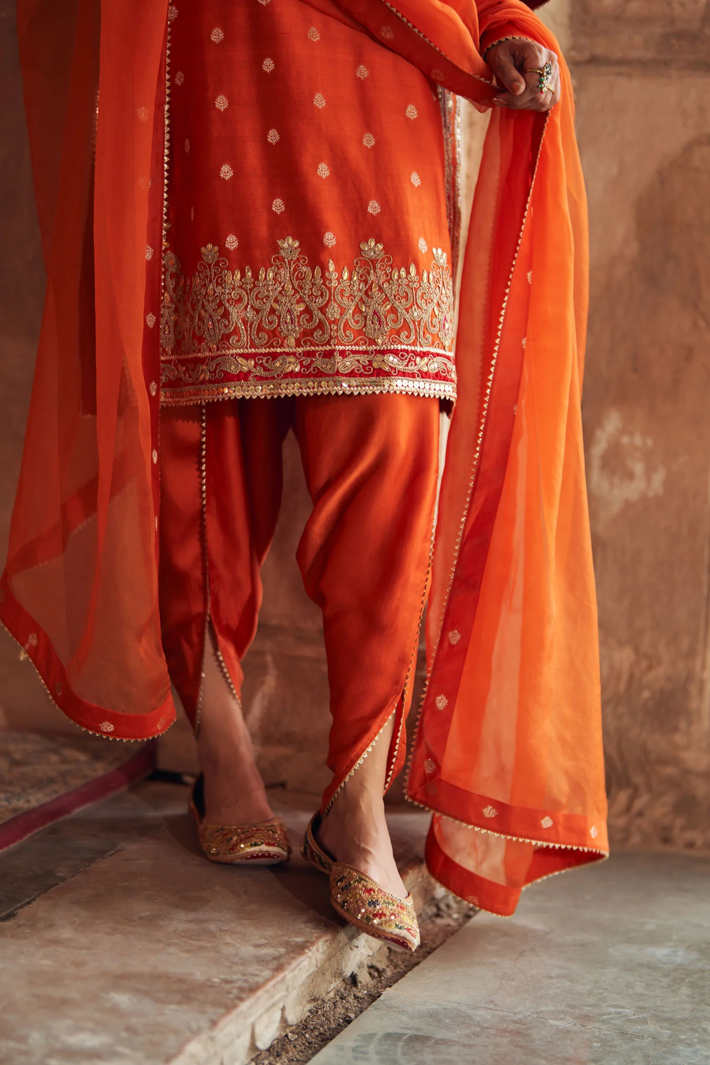FAHMIDA - BURNT ORANGE SHORT KURTA WITH TULIP PANT - Image 6