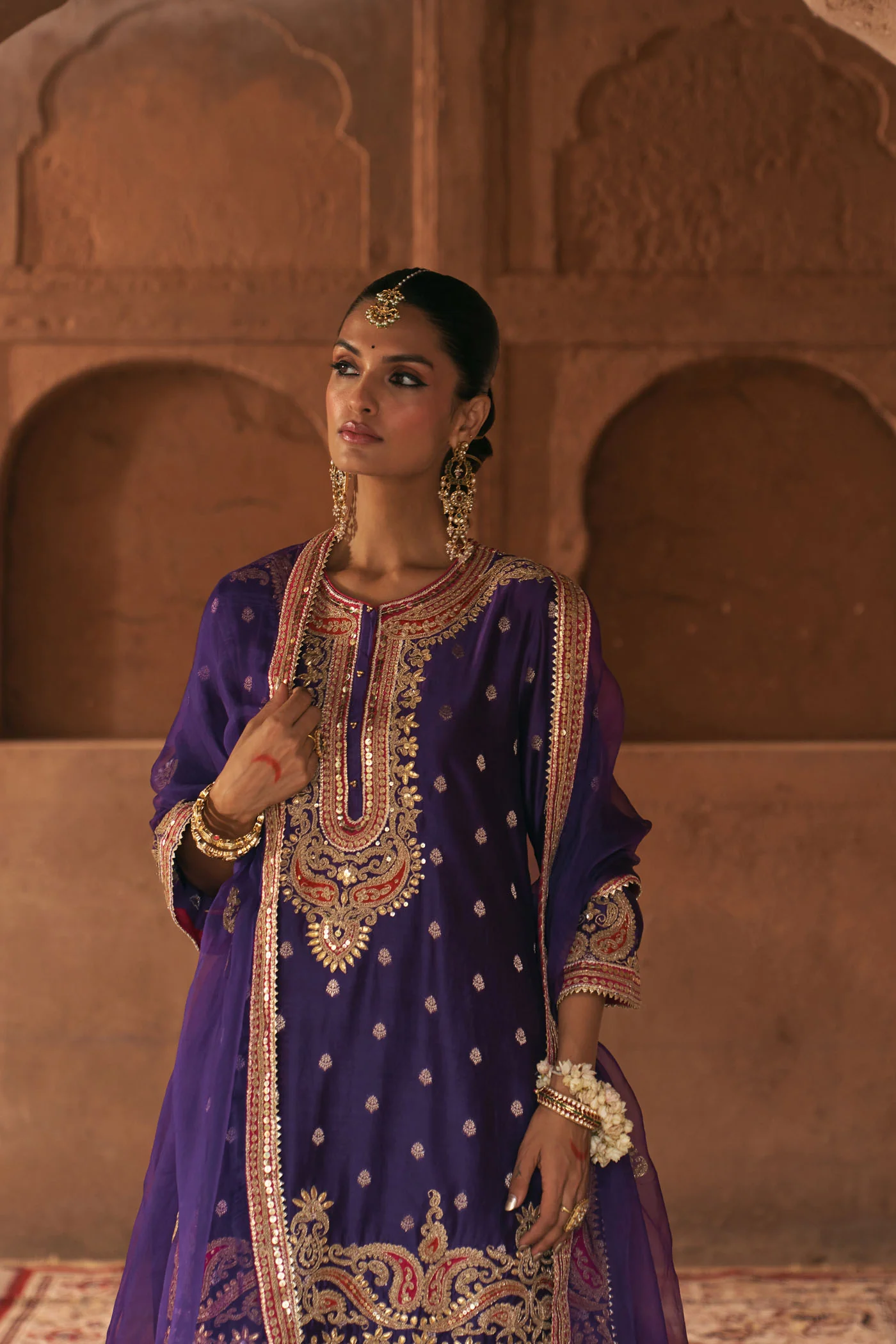 FARHANA - DEEP PURPLE SHORT KURTA WITH SALWAR AND DUPATTA - Image 3