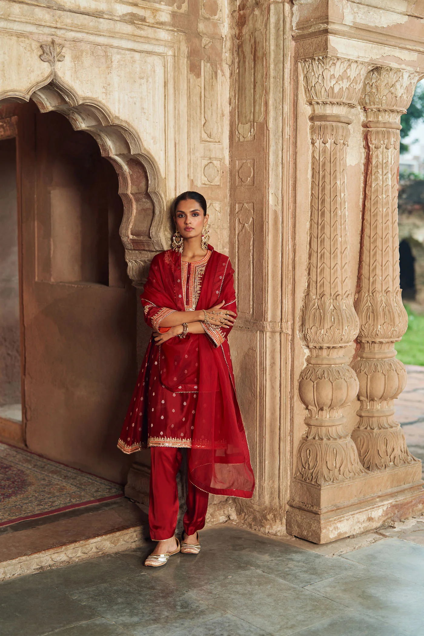 INAAYAT - DEEP RED CHAUGA WITH SALWAR - Image 3