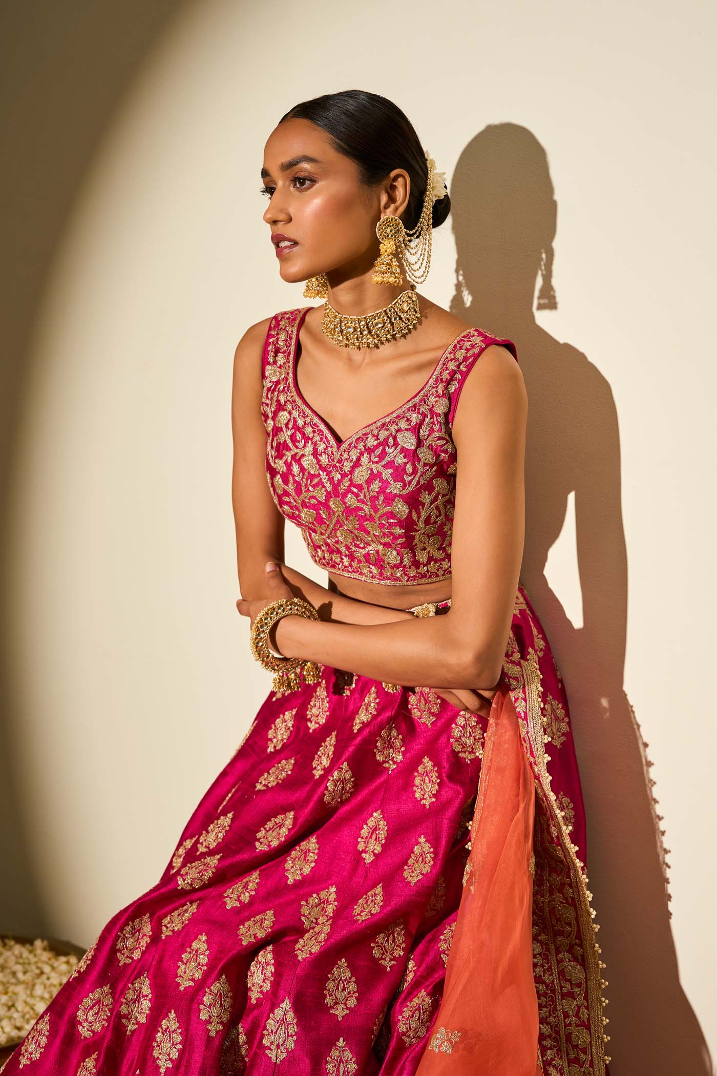 Masiah Rani Hotpink Kashmiri tilla lehenga with blouse and dupatta - Image 7