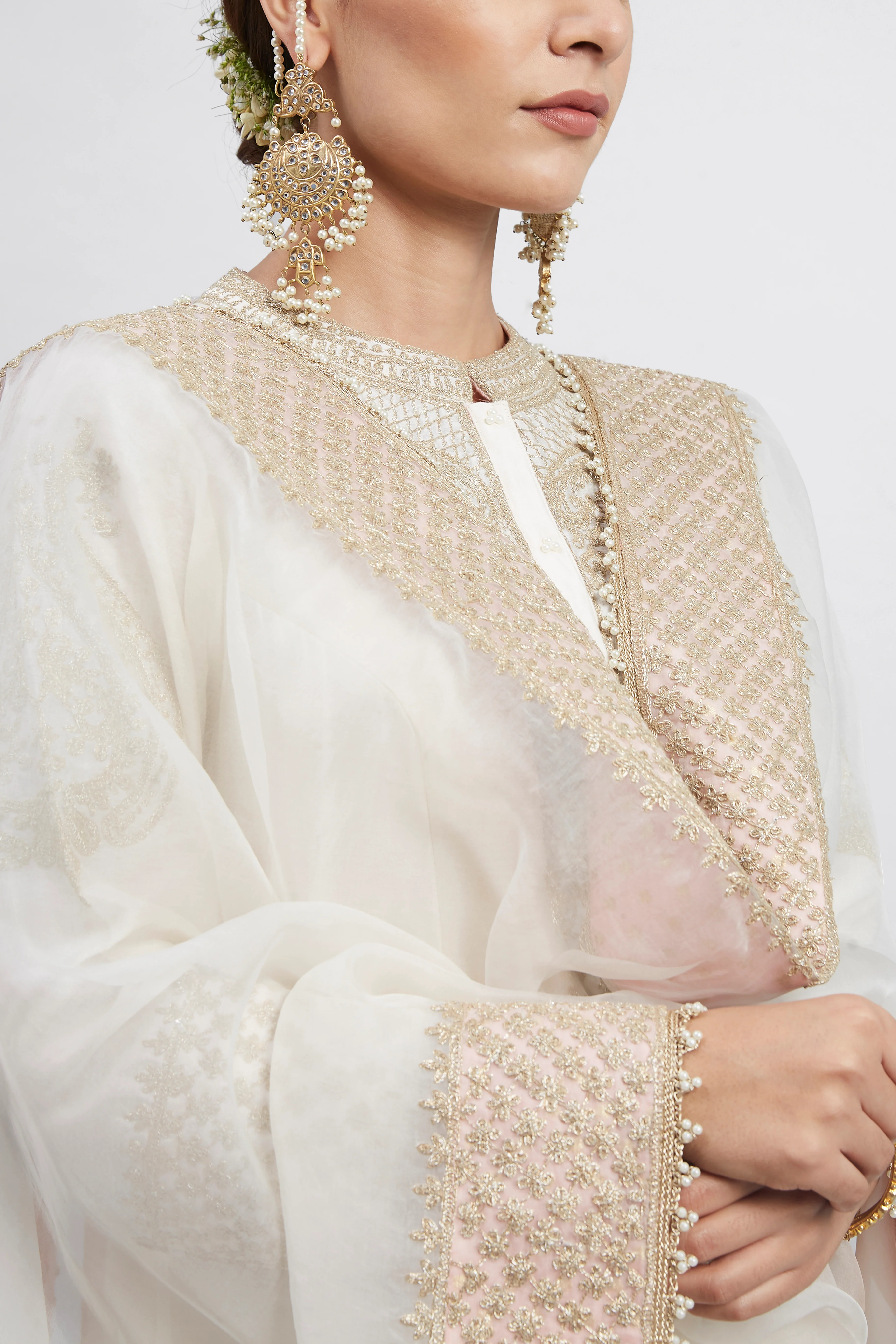 Rabhya- Daisy Ivory Tilla Embroidered Kurta Set - Image 5