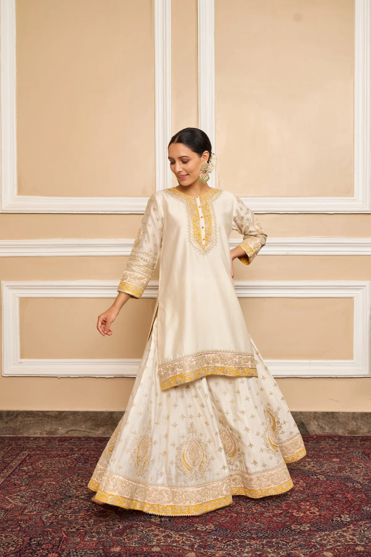 RAINA - DAISY IVORY SHORT KURTA WITH SHARARA AND ODHNI - Image 5